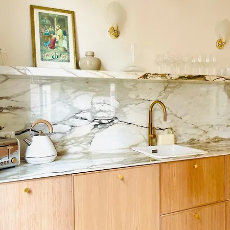 Terrasse Vue Cathedrale Centre Daire